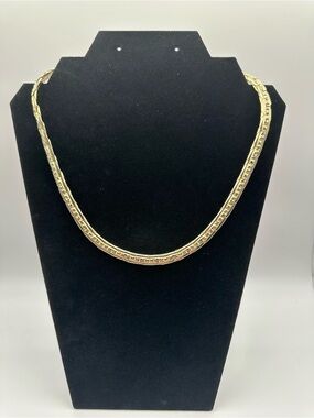 Gold Tone Textured Snake Chain Necklace 18” Unisex Vintage Link Lobster Clasp